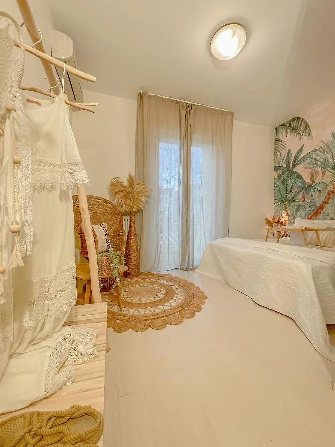 Americana Beach House Rimini